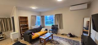 Modern Space With Affordable Rate - Lower Hutt - 5
