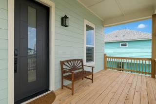 Puesta Del Sol 4BR Beach Retreat Decks Ocean Views and Outdoor Bar - Crystal Beach - 5