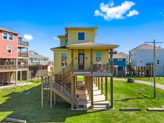 Back To Nature 4BR Beach Retreat Beach Access, Deck & Ocean Views - Crystal Beach - 7
