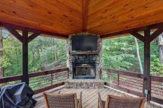 Whispering Woods - Blue Ridge - 6