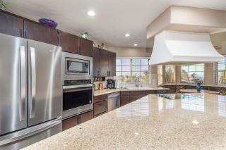 Sunset Oasis 7 Bedroom Family - Lake Havasu City - 2