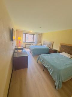 hilltop inn - Barre - 8