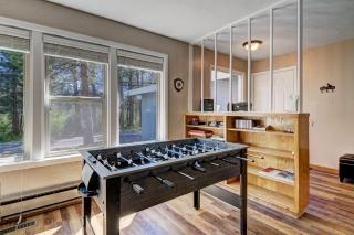 Blue Black Bart - Foosball Near Town & More - South Lake Tahoe - 8