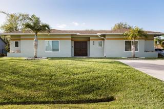 Private Bedroom with Bath & Pool Access in Peaceful Port Saint Lucie - Port Saint Lucie - 8