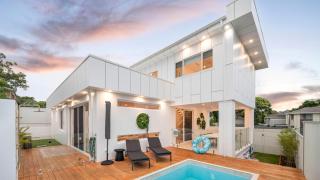 The Bay Haven - with Heated Pool and walk to beach - Nelson Bay - 8