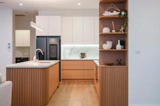 The Bay Haven - with Heated Pool and walk to beach - Nelson Bay - 1