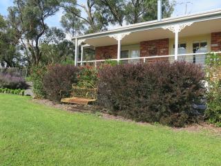 Honeyeater Cottage - Seville - 5