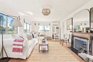 Classic Wainscott East Hampton Home - Wainscott - 1