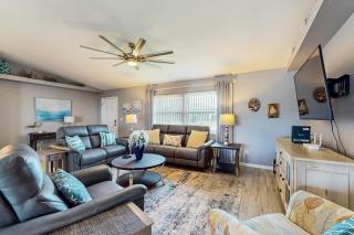 Waterfront Pool Escape - Cape Coral - 5