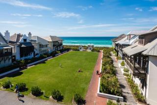 Southern Serenity Carriage House - Rosemary Beach - 9