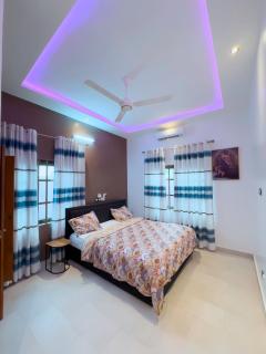 Adole Guest House - 8