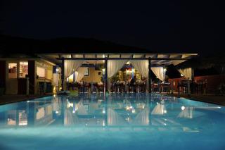 Excelent Apartment with Pool - 2