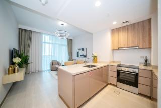 Homesgetaway-Cozy Luxury 1BR I Missoni Urban Oasis - Dubai - 1