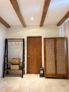 Tuluscoliving Villa Kuta 1, 4 Bedroom & 5 Bathroom -  - 2