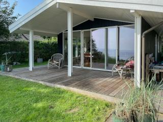 True Atmosphere With Sea View And Beach - 7