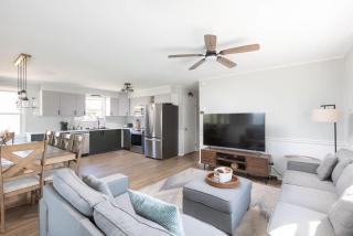 Bayfront Bliss - All New for 2025 w Spa & GameRoom - Kill Devil Hills - 8
