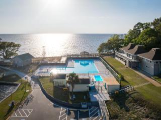 Bayfront Bliss - All New for 2025 w Spa & GameRoom - Kill Devil Hills - 9