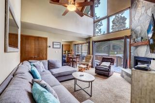 Cold Creek Chalet - Hot tub & Movie Room - South Lake Tahoe - 9