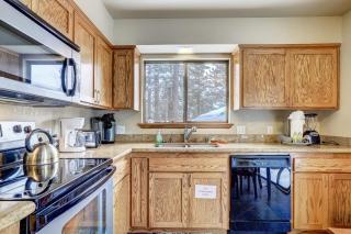 Cold Creek Chalet - Hot tub & Movie Room - South Lake Tahoe - 2