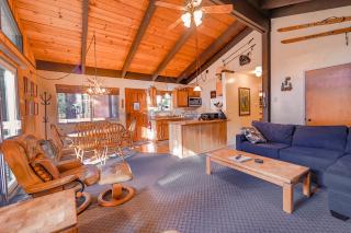 Cherry Hills Cabin - Sleeps 6 No Pets Family Fun - South Lake Tahoe - 2