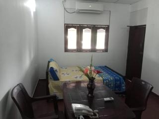 EECS Transit and Budget Homestay - Katunayake - 3
