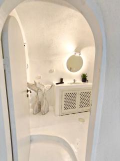 The Magic Luxury Cave Suites - Vóthon - 1