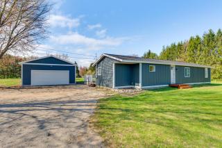 Less Than 3 Mi to Double JJ Resort Home with Large Yard! - Rothbury - 9