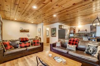 Come Snuggle Up at Cozy Bear Cabin - South Lake Tahoe - 6