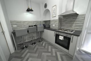 Telford - Apartment - Sleeps 5 - Flat 4 - Telford - 7
