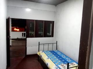 EECS Transit and Budget Homestay - Katunayake - 9