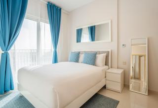 Homesgetaway - Elegant 2BRApt In Navitas A Damac Hills 2 - Dubai - 1