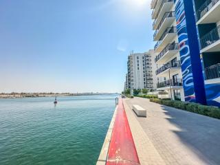 Walk To Mall, Chic Decor 1br! Near Ferrari, F1 - 3