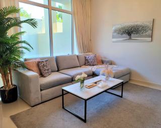 Villa Victoria Damac Hills 2 Family Retreat with Waterpark and Petting Farm - Dubai - 9
