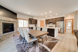 7 Mi to Lake Davis Family Outdoor Retreat with Deck - Portola - 8