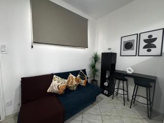 Otimo apartamento na quadra praia Av Nsa Sra C 1141 ap1005 - Rio de Janeiro - 2