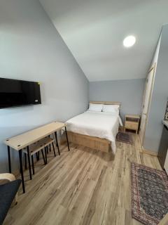Trailhead Tuck-inn - Nordegg - 0