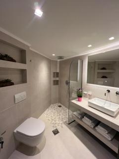 Konstantinou Deluxe Apartments - Skala Marion - 6