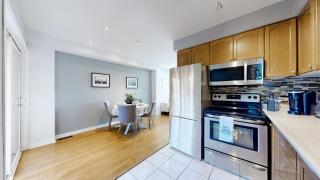 Bright and Cozy 4 Bedrooms Home near Toronto - Toronto - 1