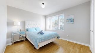 Bright and Cozy 4 Bedrooms Home near Toronto - Toronto - 5