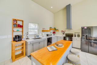 Lake Taneycomo Views Family-Friendly Cabin! - 9