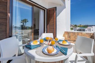 HostWise - Sunny Flat with a Balcony & Pool - Albufeira - 9