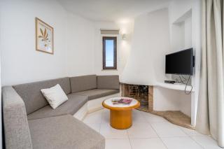 HostWise - Sunny Flat with a Balcony & Pool - Albufeira - 6