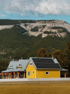 Eagle - Cozy Tiny Home With Mountain Views - Nordegg - 7