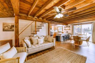 Hot Tub and Watercrafts Lakefront Catskills Getaway - Deposit - 0