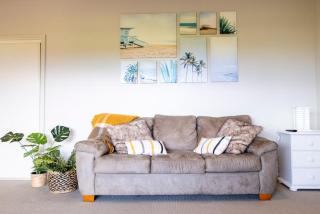 Holzer House - spacious home - 9