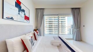 Vacationer Holiday Homes I Sophisticated 2 Bed l Sea Views l Pool & Beach Access - 2