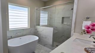 Chic Affordable North Houston Getaway - Houston - 4