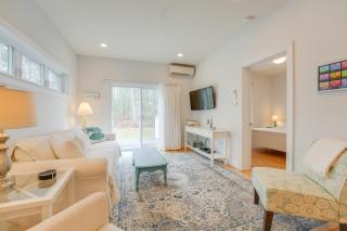 Near Portland Trails Walkable Apartment with Deck - Portland - 5