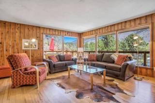 Serenity Pines Hideaway w HotTub - 9