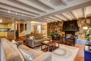 Paloma Place 30 plus Day Vacation Home - South Lake Tahoe - 7